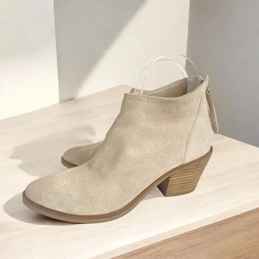 Dolce Vita Erika Suede Booties Beige Size 6 - Picture 9 of 11